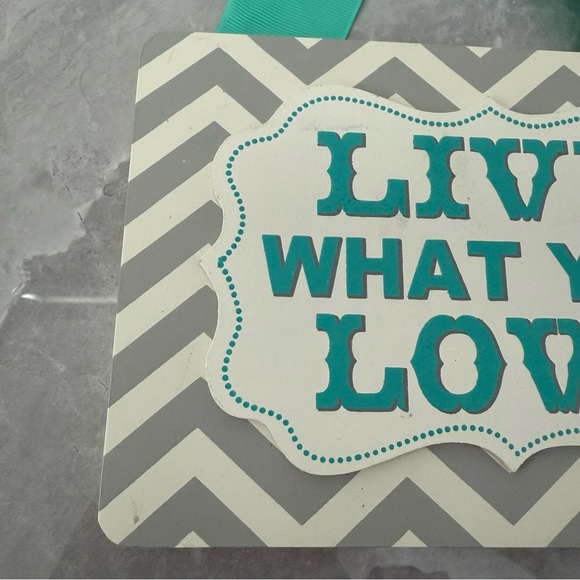 “Live What You Love” Wooden Chevron Ribbon Decorative Sign - Picture 5 of 12